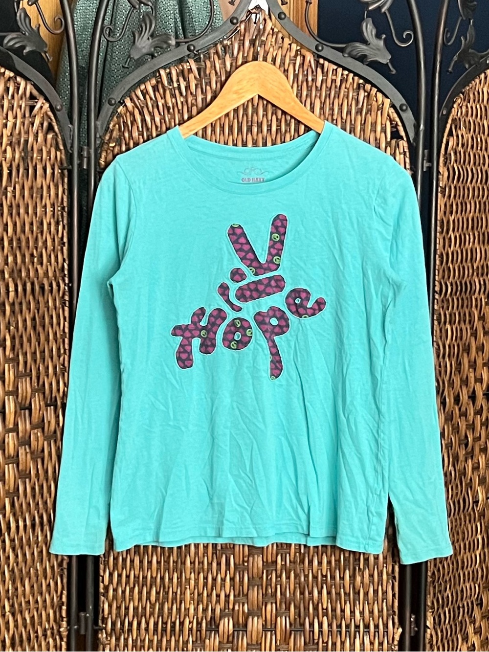 M Old Navy Hope Patched Long Sleeve Cotton